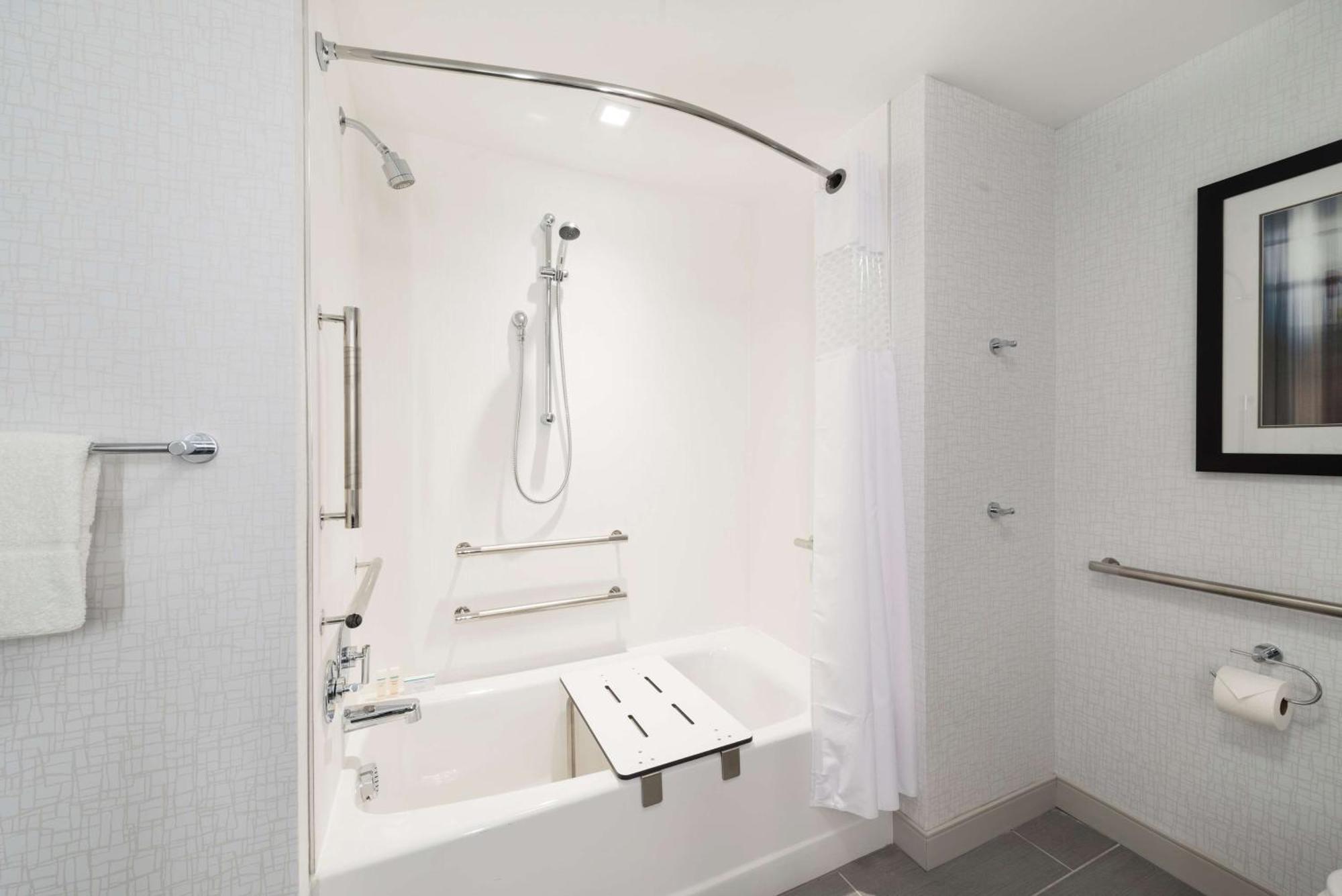 Hampton Inn & Suites Bridgewater, Nj Exteriör bild